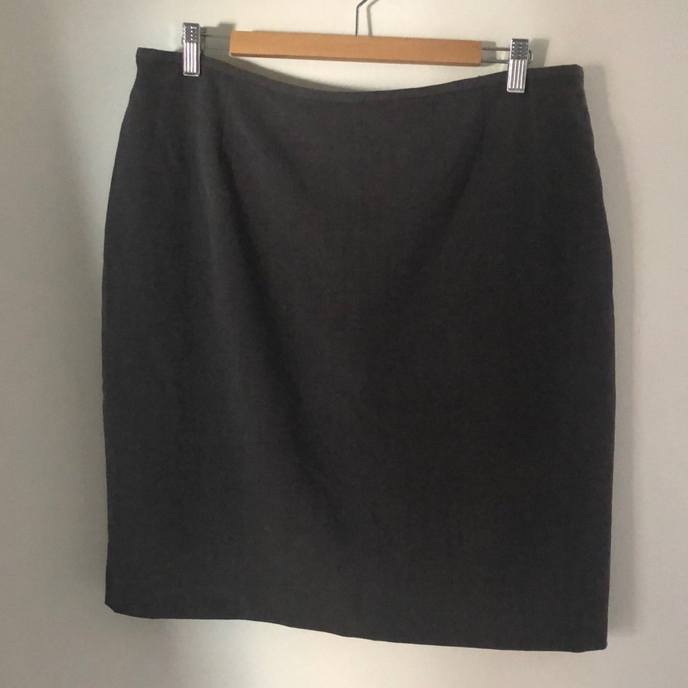Tahari Gray Work Skirt Sz 16